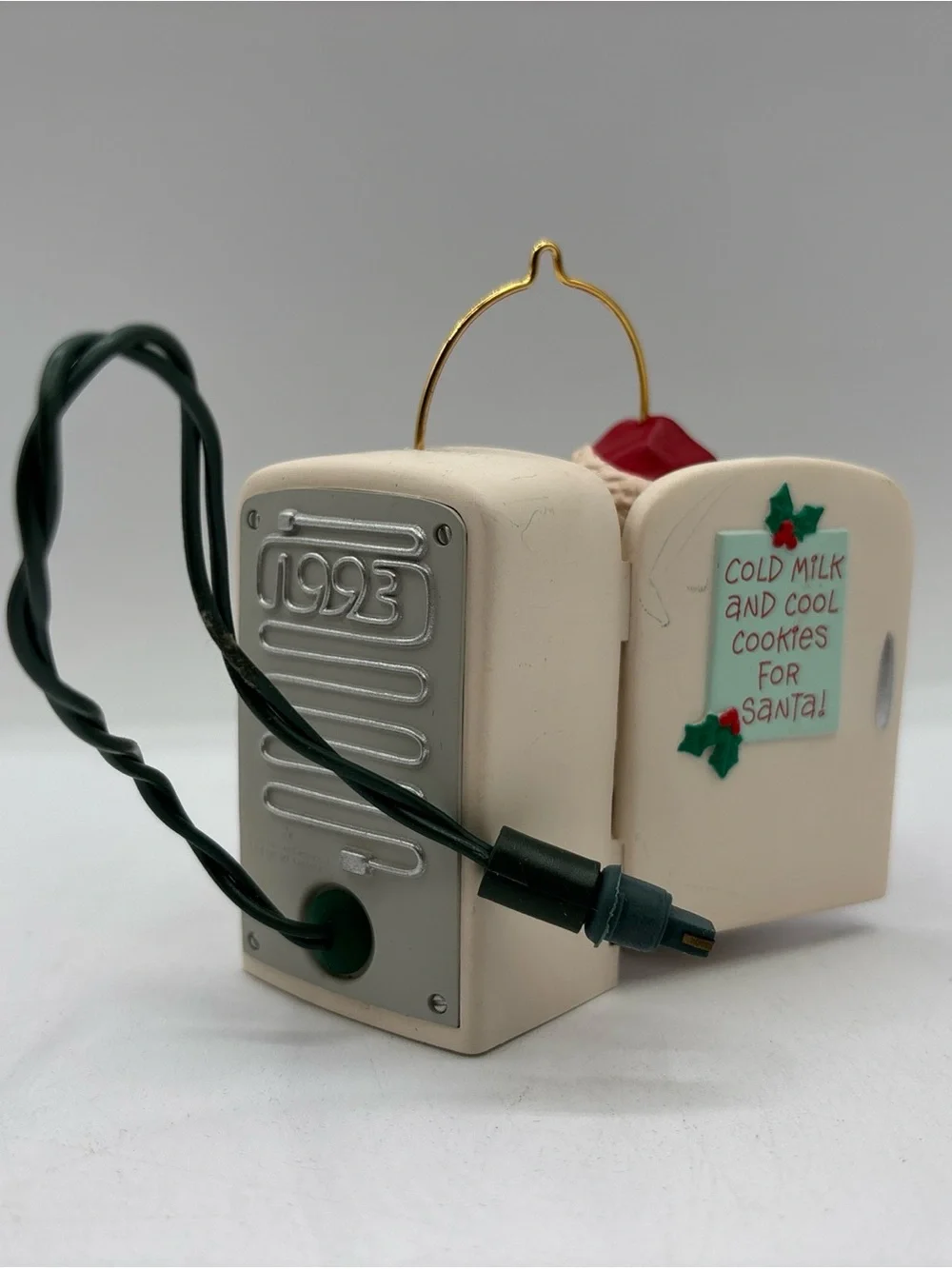 Hallmark Keepsake Dated 1993 Vintage Raiding The Fridge Lighted Ornament Magic